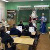 Дед Мороз гулял по школе