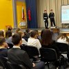 РАССКАЗАЛИ И ПОКАЗАЛИ
