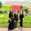 В ПЕТЕРГОФЕ ПРОШЕЛ БАЛ