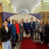В СМОЛЬНОМ СОБРАЛИСЬ УЧИТЕЛЯ